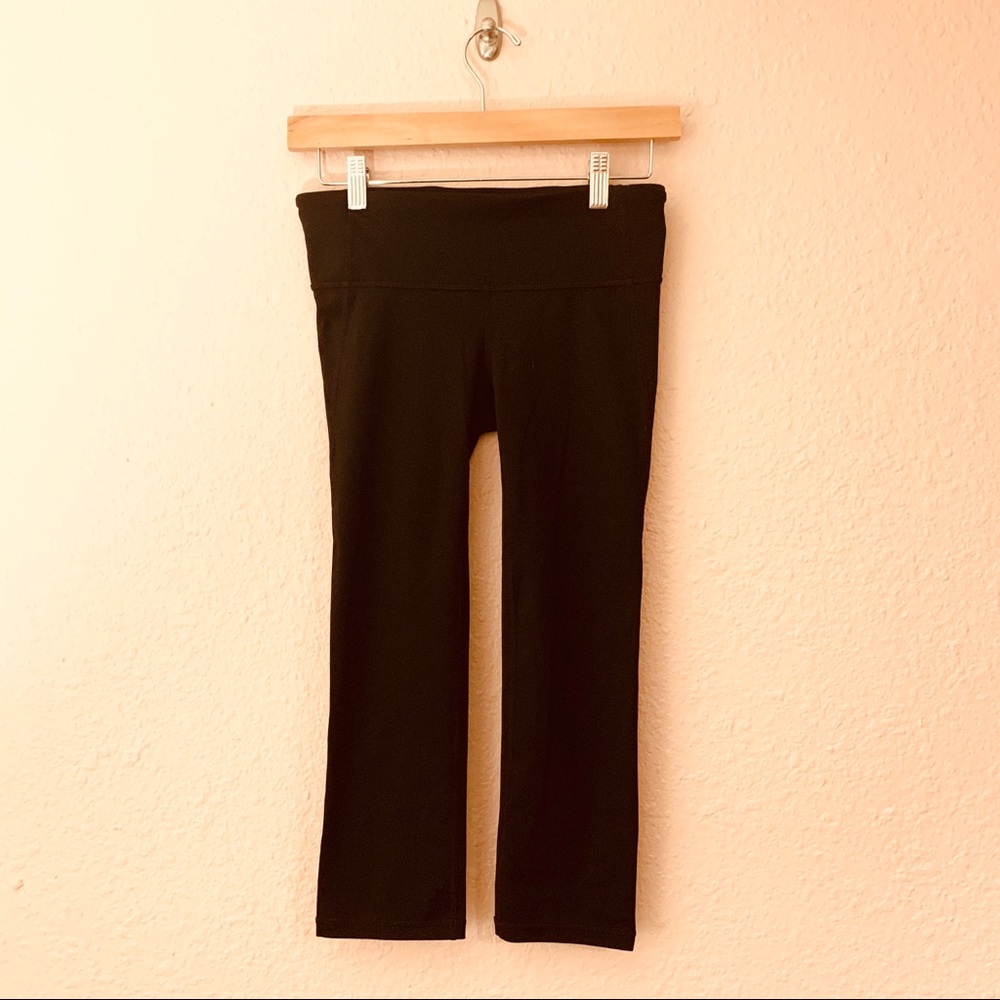 Gap Fit Capri G Fast Legging in Black